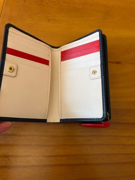 Radley London I Love You Medium Bifold - Picture 3 of 8